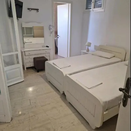 Paradisos House Daire *