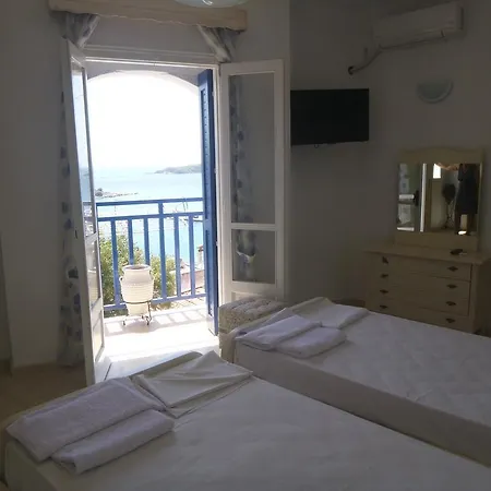 Paradisos House
