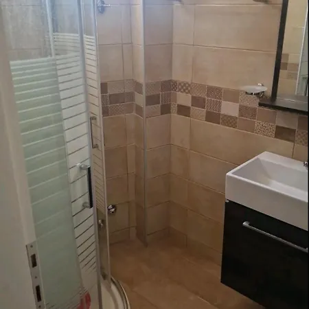 Paradisos House Апартаменты