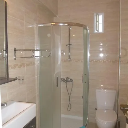 Апартаменты Paradisos House *